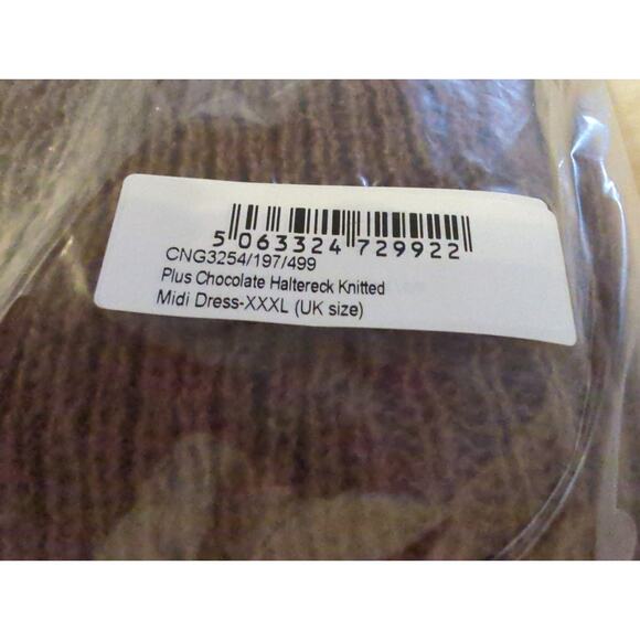 Prettylittlething Plus Chocolate HalteNeck Knitted Midi NWT Size XXL - Picture 6 of 7